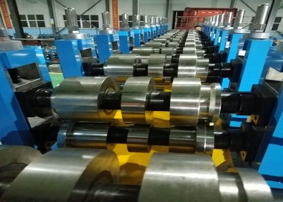 Dây chuyền sản xuất ống thép carbon kim loại trực tiếp tốc độ cao 80-120m / phút tại nhà máy