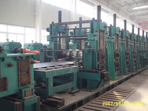 Máy chế tạo ống thép tốc độ cao Custom Roller Mill 3600kw ISO9001