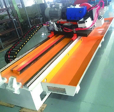 Máy nghiền ống thép điều khiển PLC Cắt nguội cho ống có độ chính xác cao