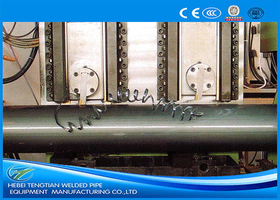 Máy tạo hình ống vuông dày 3 mm Máy nghiền ống thép carbon tự động
