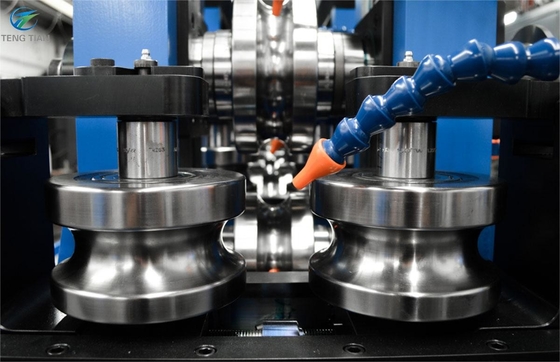 Ống thép carbon tốc độ cao có đường kính 60-127mm và máy nghiền ống vuông 50 lần