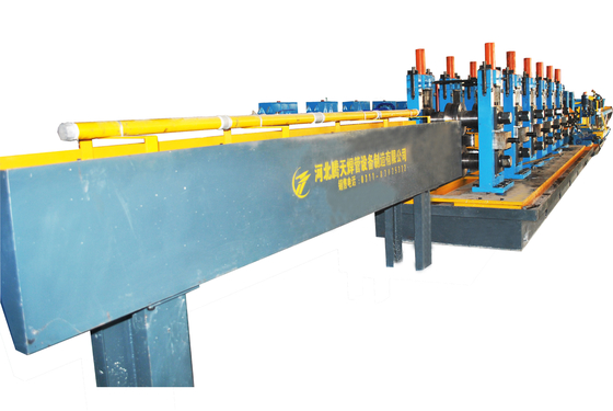 30m / phút Máy làm ống thép hoạt động đơn giản cho ống tròn