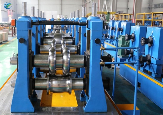 Máy sản xuất ống thép composite bằng thép cacbon 5 con lăn san lấp mặt bằng