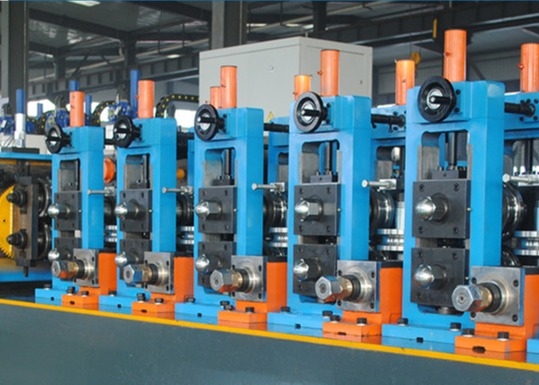 Dây chuyền sản xuất ống thép HRC cưa nguội Dây chuyền sản xuất 80m / phút