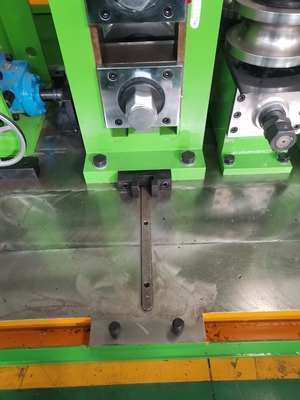 Nhà máy ống hàn tần số cao Ống thay đổi nhanh bằng thép carbon
