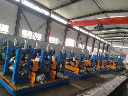 Độ dày tối đa 100 M / phút 2,5 Mm Màu xanh lam Nhà máy ống hàn tần số cao