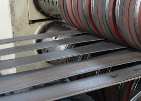 Cắt tấm Tối đa 90m / phút Máy rạch thép cuộn 3X1500mm Tiết kiệm điện
