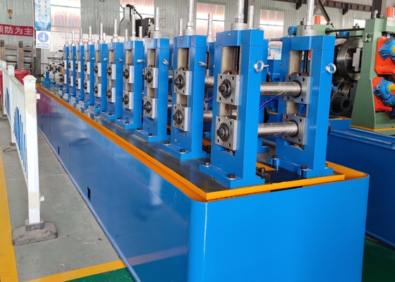Độ dày 3,38 - 6,02mm Máy nghiền ống vuông bao gồm con lăn