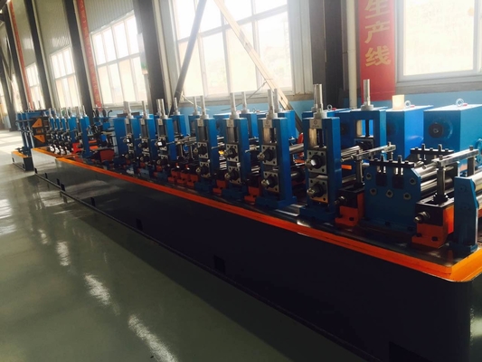 Galvanized Steel ERW Hf Tube Mill Line Màu xanh Tiết kiệm năng lượng 120m / min Tốc độ chạy