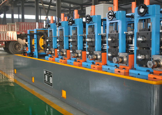 Sản xuất ống chính xác Trung Quốc sản xuất bán trực tiếp tốc độ cao 30-120m / min kim loại ống thép carbon / máy ống chính xác cao