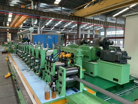 Máy chế tạo ống thép màn hình cảm ứng cuộn lạnh hình dạng V