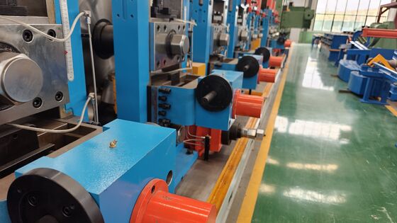 Máy xay ống ERW tiên tiến với công nghệ hàn tần số cao cho ống thép carbon CE ISO Máy xay ống cho ống 21-63mm 50m / min