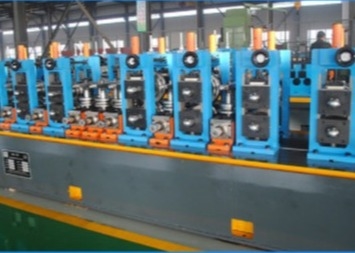 50mm đường kính 2,5mm Độ dày 90m / phút ống thép và ống sản xuất dây chuyền